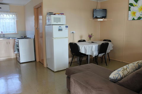 Jurien Beachfront Holiday Units - Tourism Bookings 9