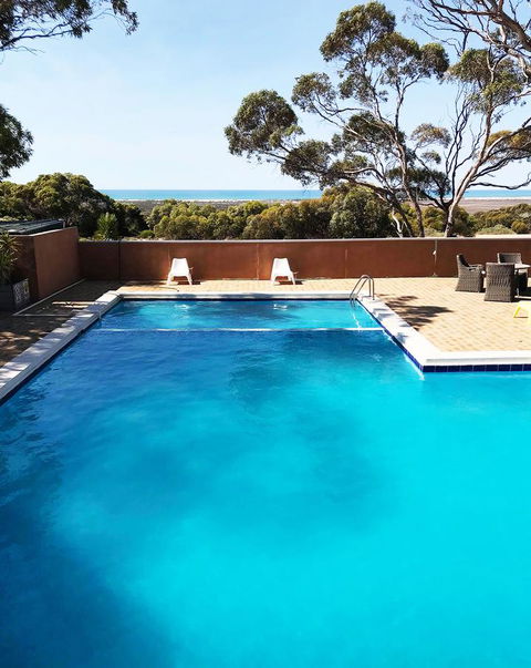 EUCLA MOTOR HOTEL - Events Australia 37