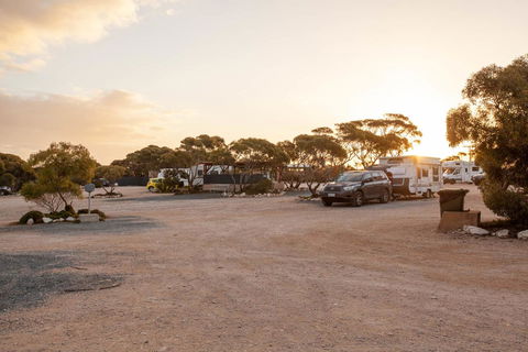 EUCLA MOTOR HOTEL - Events Australia 28
