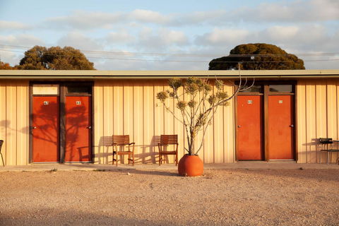 EUCLA MOTOR HOTEL - Events Australia 7