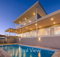 32 Corella Court - Private Jetty and Pool - Events Australia