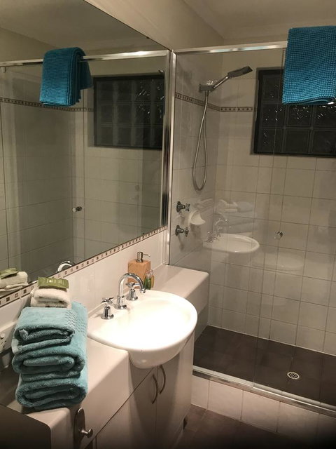 THE SANCTUARY LUXURY HOLIDAY HOME - Events Australia 2