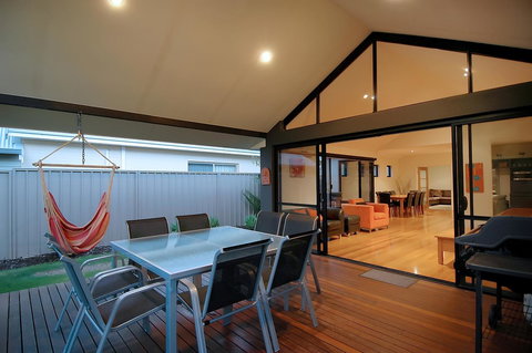 THE SANCTUARY LUXURY HOLIDAY HOME - Events Australia 23