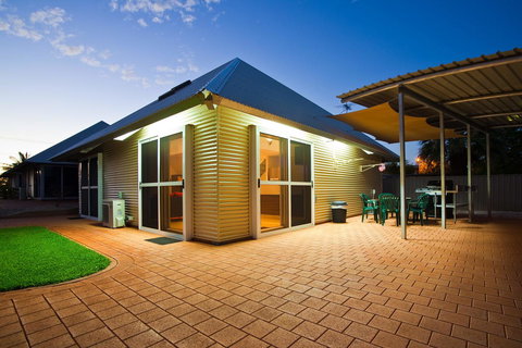 Osprey Holiday Village Unit 103 2 Bedroom - Events Australia 12