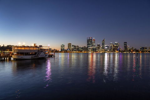 Como Executive Apartment - Events Australia 37