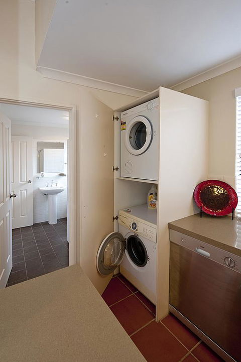 Como Executive Apartment - Events Australia 14