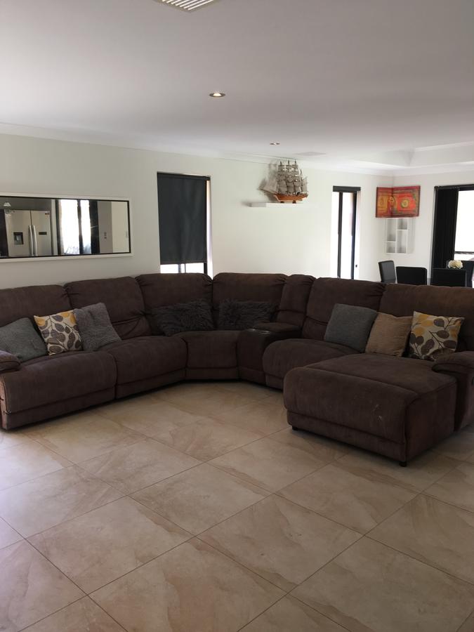 Pearsall WA Tourism Bookings