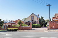 100 on South Callan Apartments