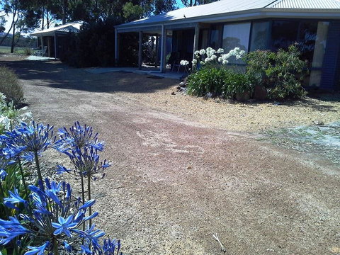 Cosy Corner Chalets - Events Australia 11