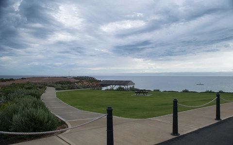 Hopetoun Motel & Chalet Village - Events Australia 39