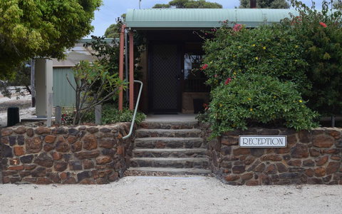 Hopetoun Motel & Chalet Village - Events Australia 9