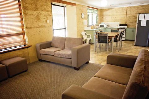 Hopetoun Motel & Chalet Village - Events Australia 8