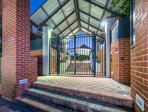 Subiaco Emporium Apartment - Events Australia 6