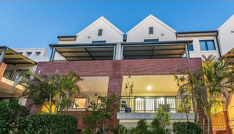 Subiaco Emporium Apartment - Events Australia 7