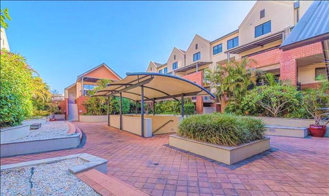 Subiaco Emporium Apartment - Events Australia 4