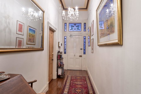Annie's Victorian Terrace Accommodation Fremantle - Tourism Bookings 10