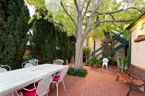Annie's Victorian Terrace Accommodation Fremantle - Tourism Bookings 0