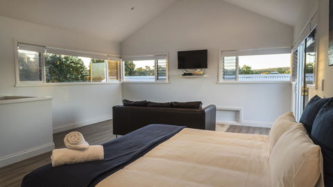 The White House At Wallcliffe Farms - Events Australia 13