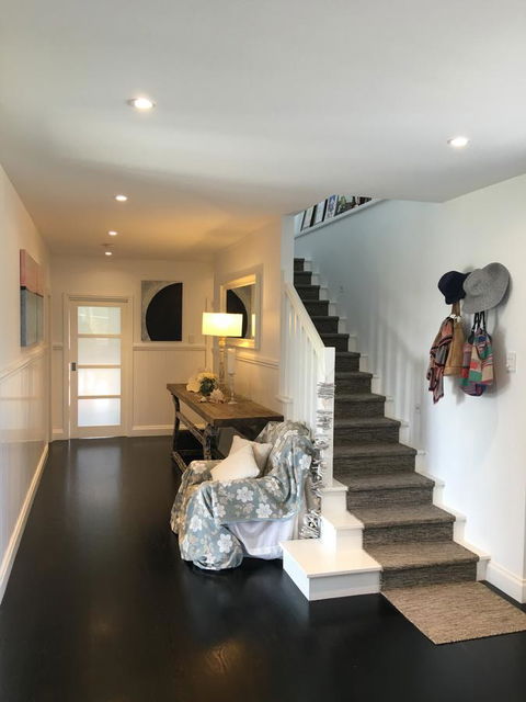 The White House At Wallcliffe Farms - Events Australia 9