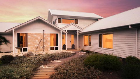 The White House At Wallcliffe Farms - Events Australia 1