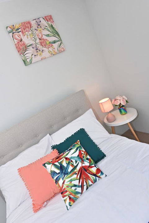 Modern Apartment Redcliffe Near Perth Airport: 0126 - Events Australia 11