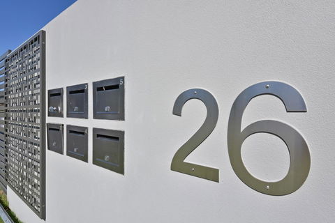 Modern Apartment Redcliffe Near Perth Airport: 0126 - Events Australia 38