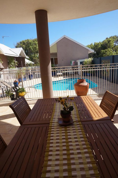 Gecko Lodge Kalbarri - Tourism Bookings 22