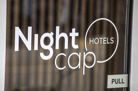 Nightcap At Carlyle Hotel - Tourism Bookings 28