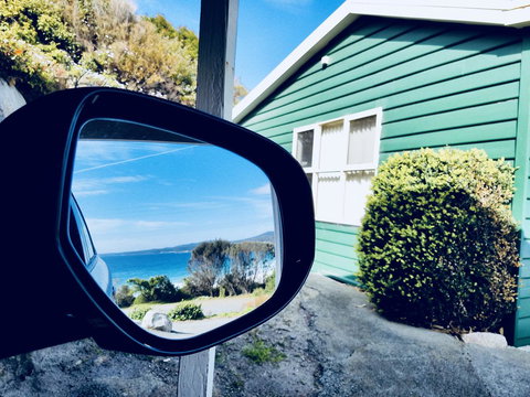 BINALONG BEACH COTTAGE Beachfront At Bay Of Fires Next To Restaurant - Events Australia 9