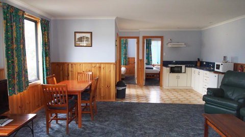 Strahan Retreat Holiday Park - Accommodation Europe 15