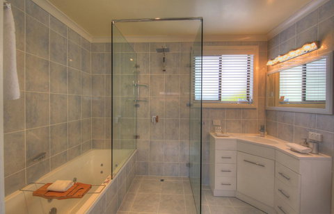 Stanley Village Waterfront Accommodation - Accommodation Europe 20