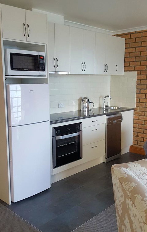 Stanley Village Waterfront Accommodation - Accommodation Europe 7