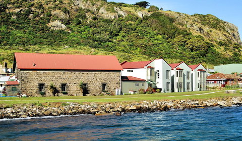 Stanley Village Waterfront Accommodation - Accommodation Europe 12