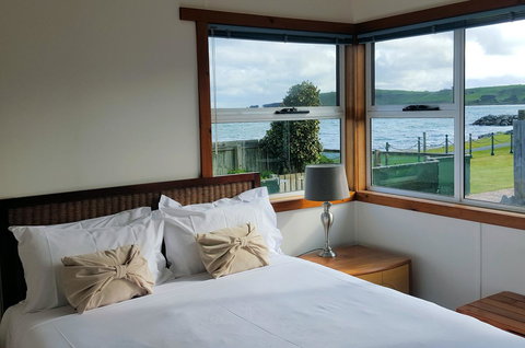 Stanley Village Waterfront Accommodation - Accommodation Europe 10