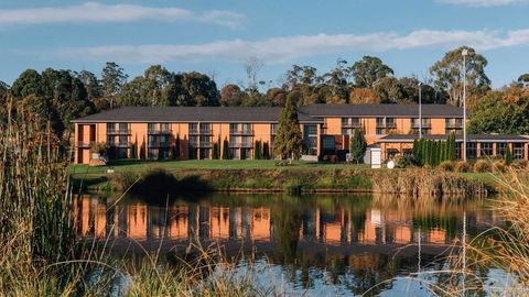 Country Club Tasmania - Tourism Bookings 16