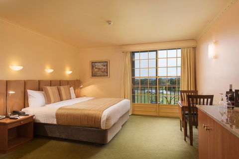 Country Club Tasmania - Tourism Bookings 29