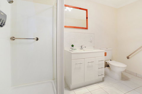 Harvey Farm Lodge - Accommodation Europe 15