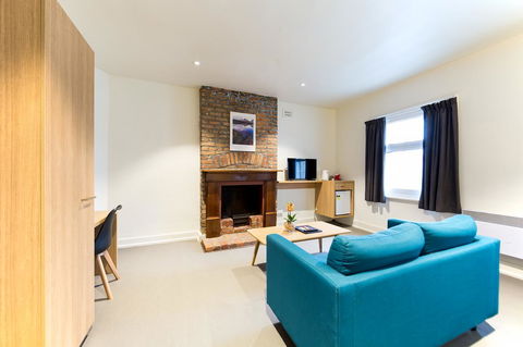 Customs House Hotel - Accommodation Europe 41
