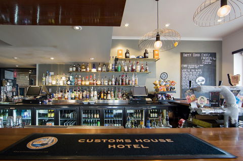 Customs House Hotel - Accommodation Europe 33