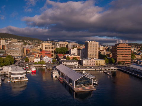 Customs House Hotel - Accommodation Europe 42