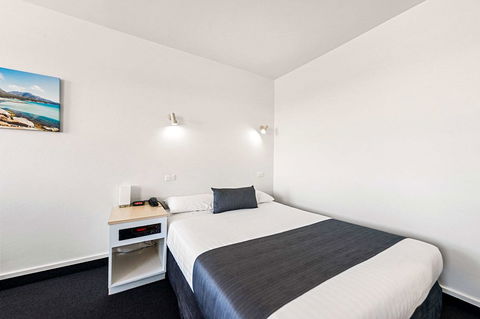 Coach House Launceston - Tourism Bookings 19