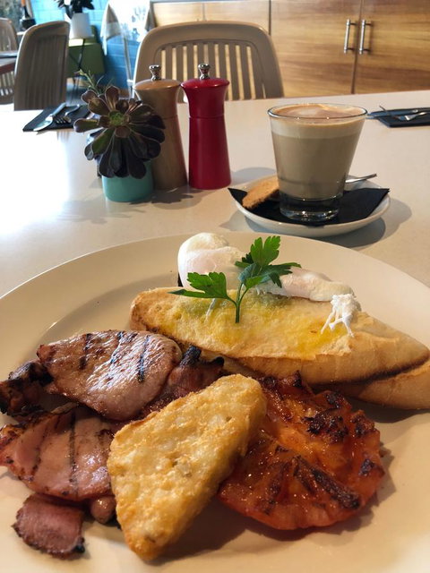 Riverfront Motel & Villas - Events Australia 37