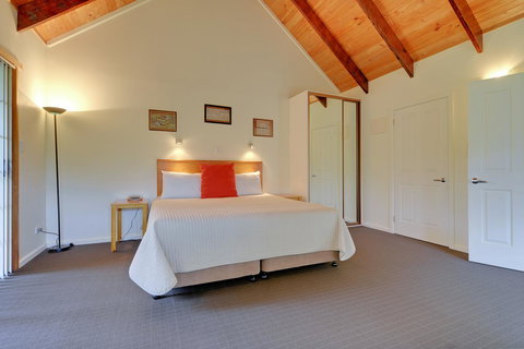 Aloft Boutique Accommodation - Accommodation Europe 15