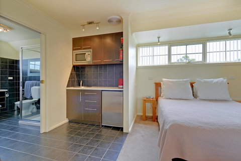 Aloft Boutique Accommodation - Accommodation Europe 9