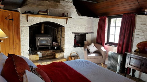 Orford's Sanda House B&B - Events Australia 26