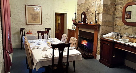 Orford's Sanda House B&B - Events Australia 17