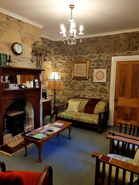 Orford's Sanda House B&B - Events Australia 11