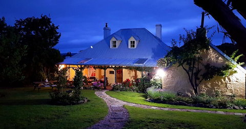 Orford's Sanda House B&B - Events Australia 4