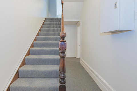 4 Bedroom House - Hobart CBD - Free Parking - Free WIFI - Events Australia 7