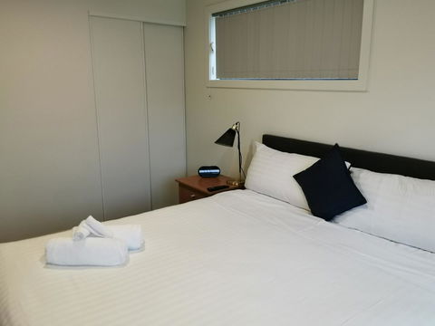 Youngtown Executive Apartments - 2BR Included, Free Parking & Wifi, Sofa Bed & Cot Fee Applies - Tourism Bookings 12